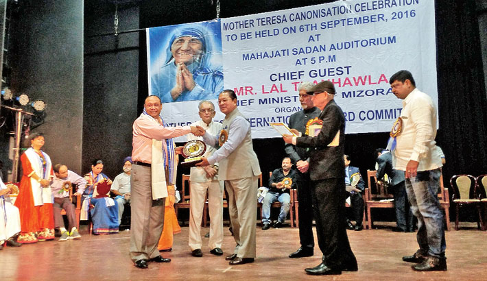 Bashundhara Group chairman gets Mother Teresa Award